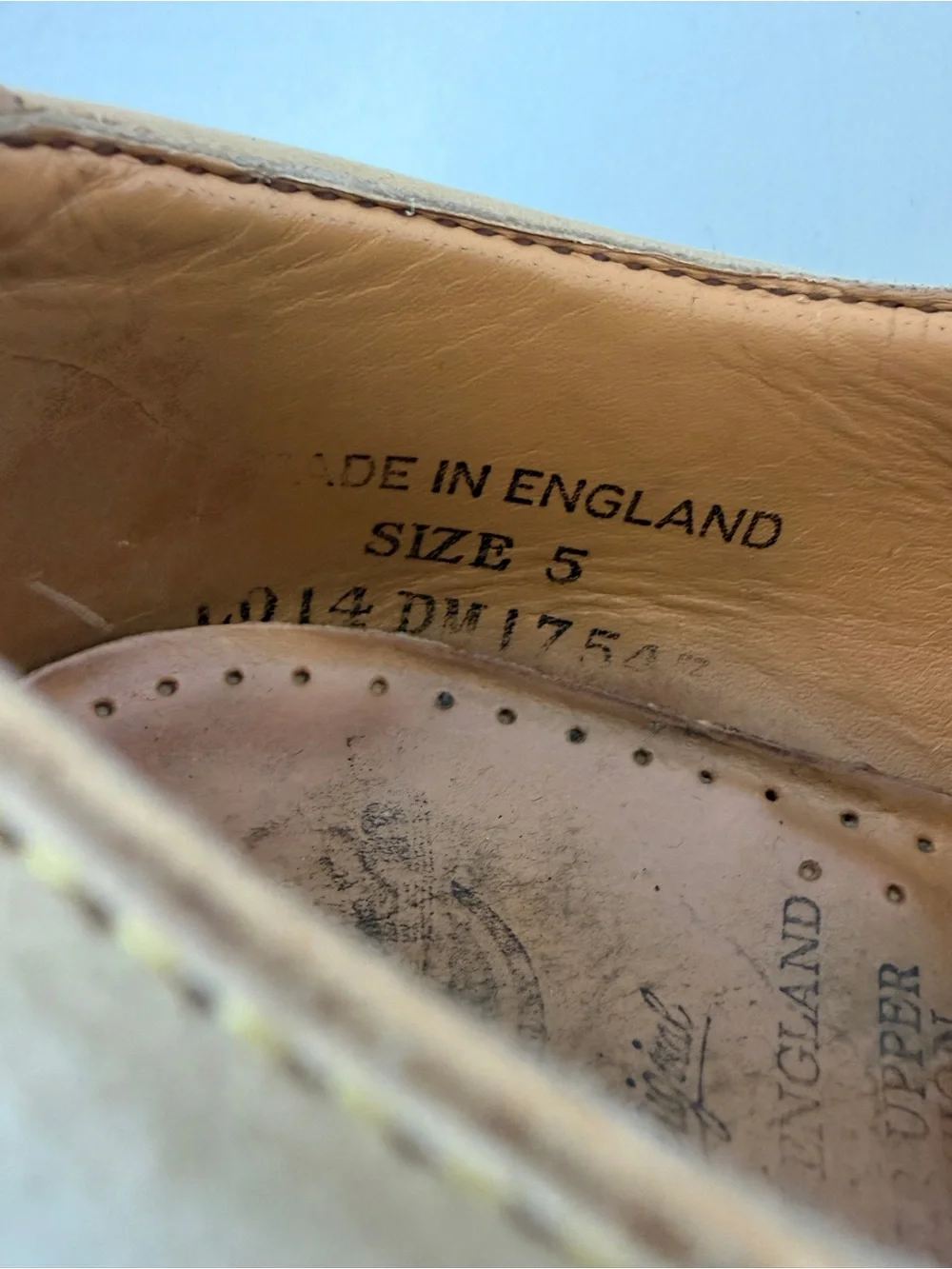 VTG Dr Martens Made In England 1461 Tan Nubuck Lace-Up Oxfords UK 5 / US 7-Women